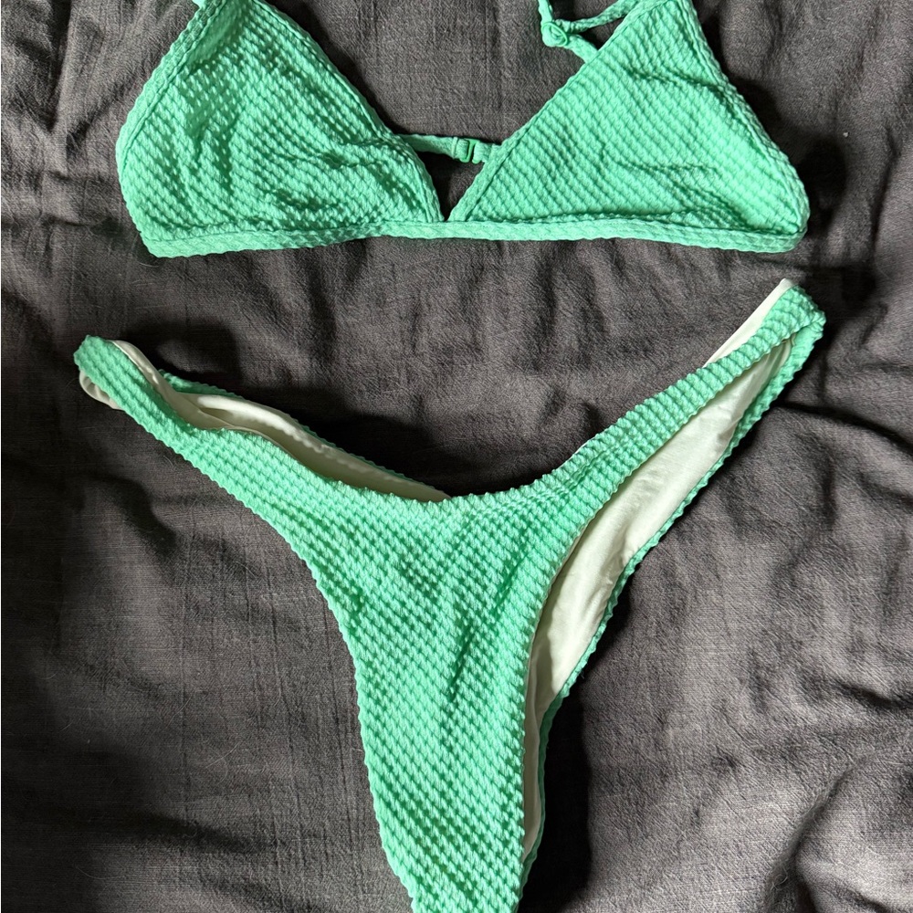 Chic Textured Green Bikini Set by ONEONE Swimwear